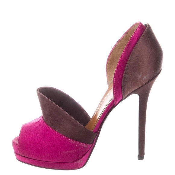 Fendi Shoes - Fendi D’Orsay pumps